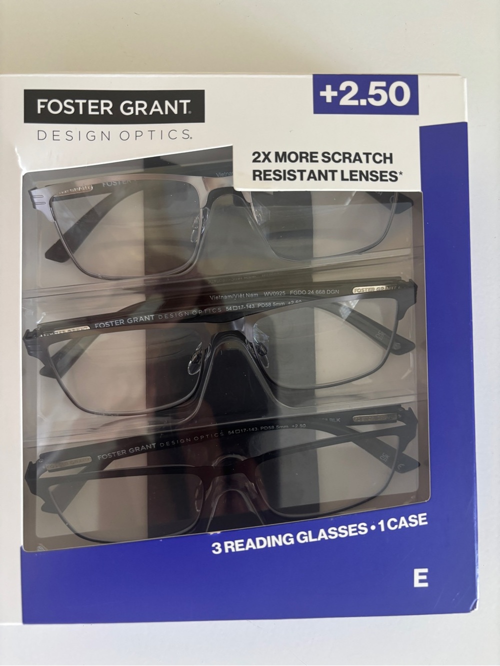 Foster Grant Design Optics #668 Metal Square Reading Glasses, 3pk +2.50 Open Box